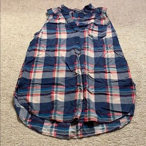 Plaid sleeveless shirt